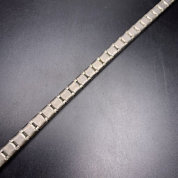 Clear Square Rhinestone Choker Necklace Silver Tone Single Row Classic Vintage - Picture 7 of 7